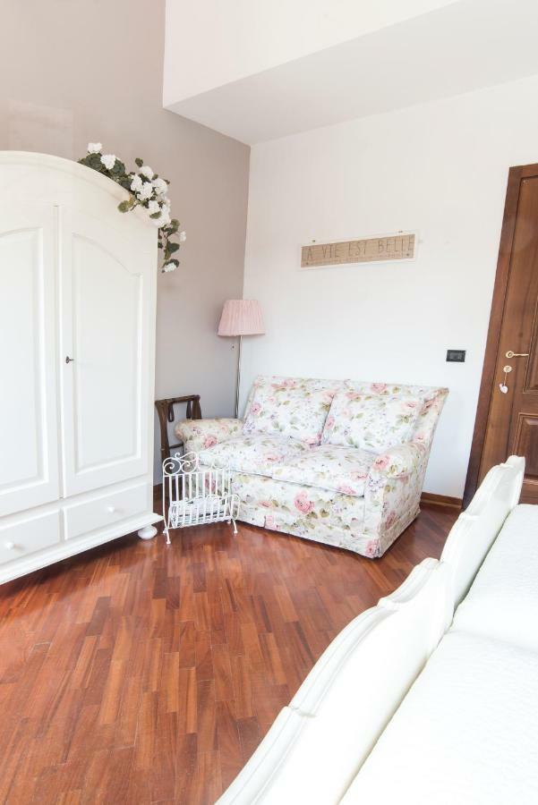 Fiori E Lanterne Bed & Breakfast Roma Eksteriør bilde