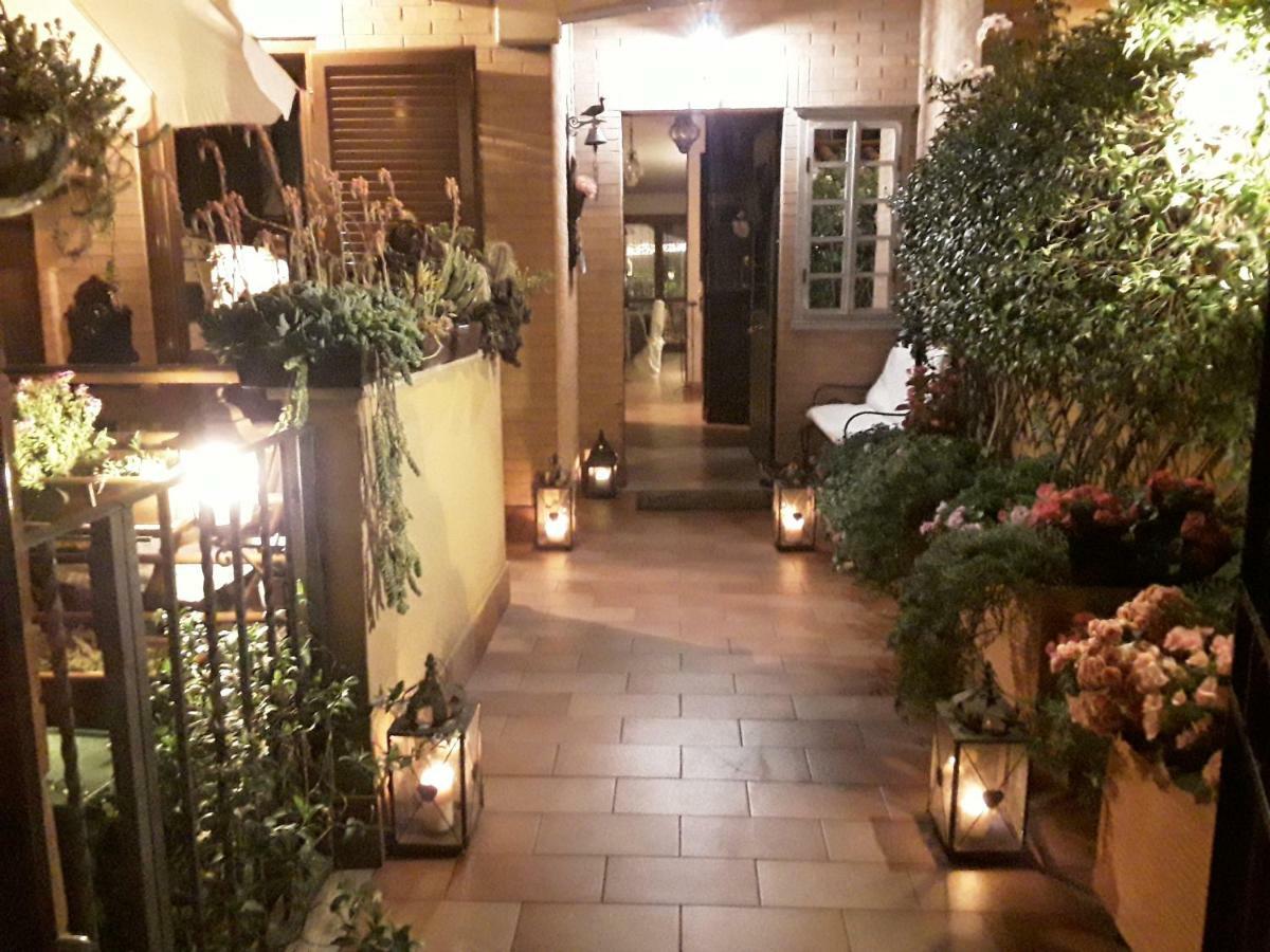Fiori E Lanterne Bed & Breakfast Roma Eksteriør bilde